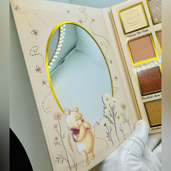 NEW! Disney Winnie the Pooh Eyeshadow Palette 12 Shades Full Size w/ Mirror - Picture 11 of 13
